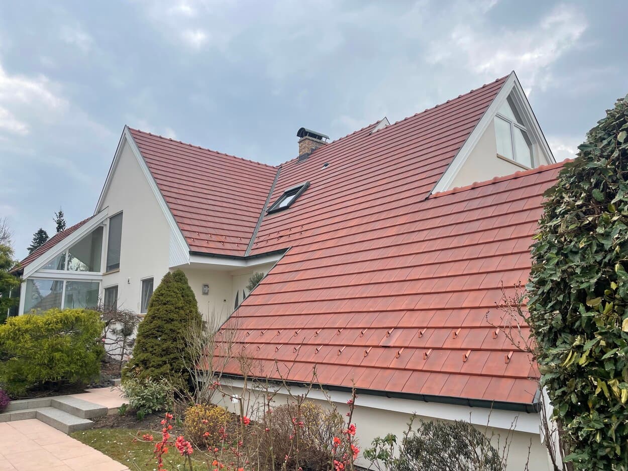 Nettoyage de Gouttières & Zinguerie - photo 2